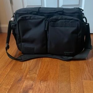 Men’s side trip briefcase
